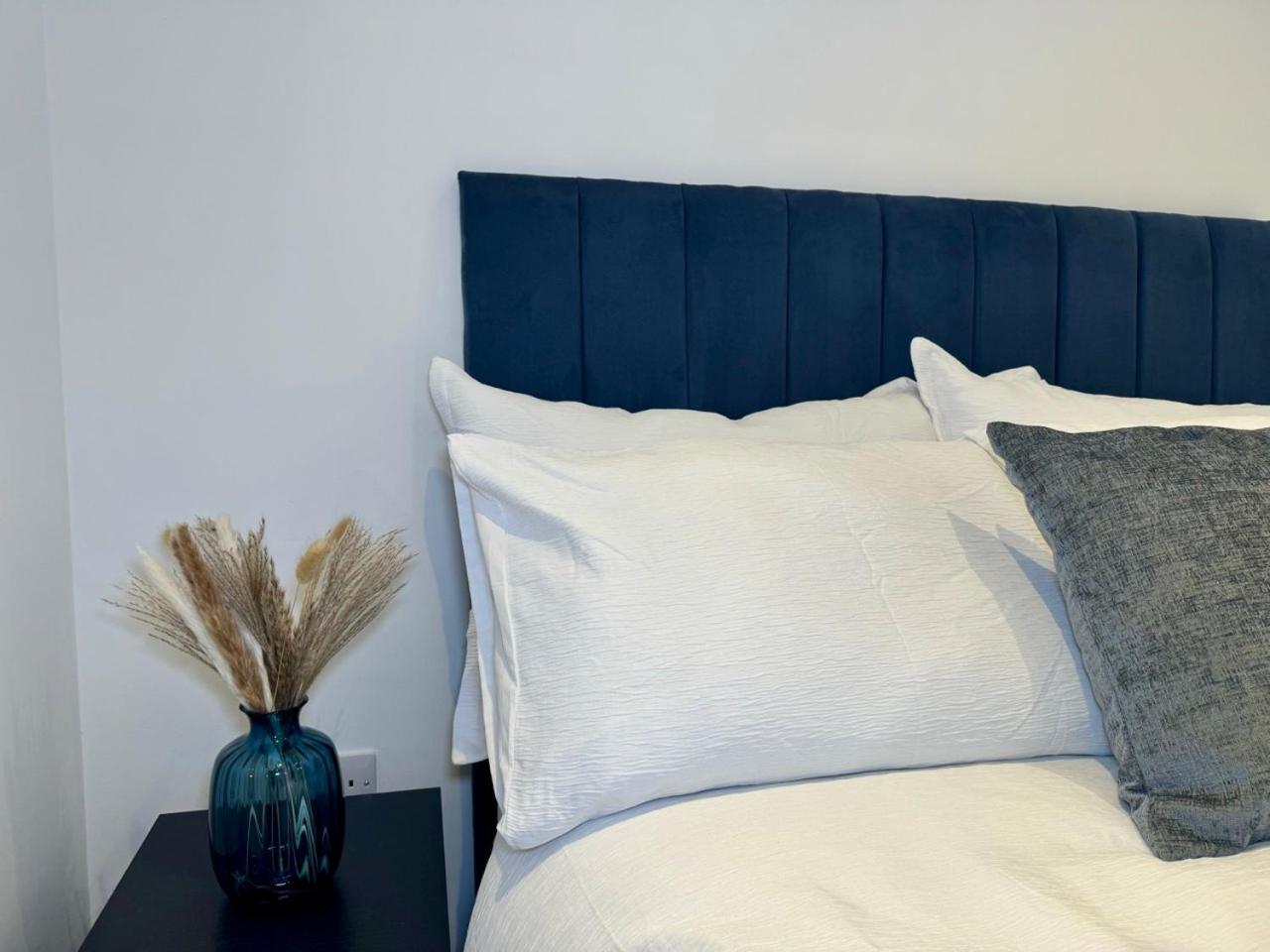 Luxury 2 Bedroom Apartment In Central Croydon With Free Parking Ngoại thất bức ảnh