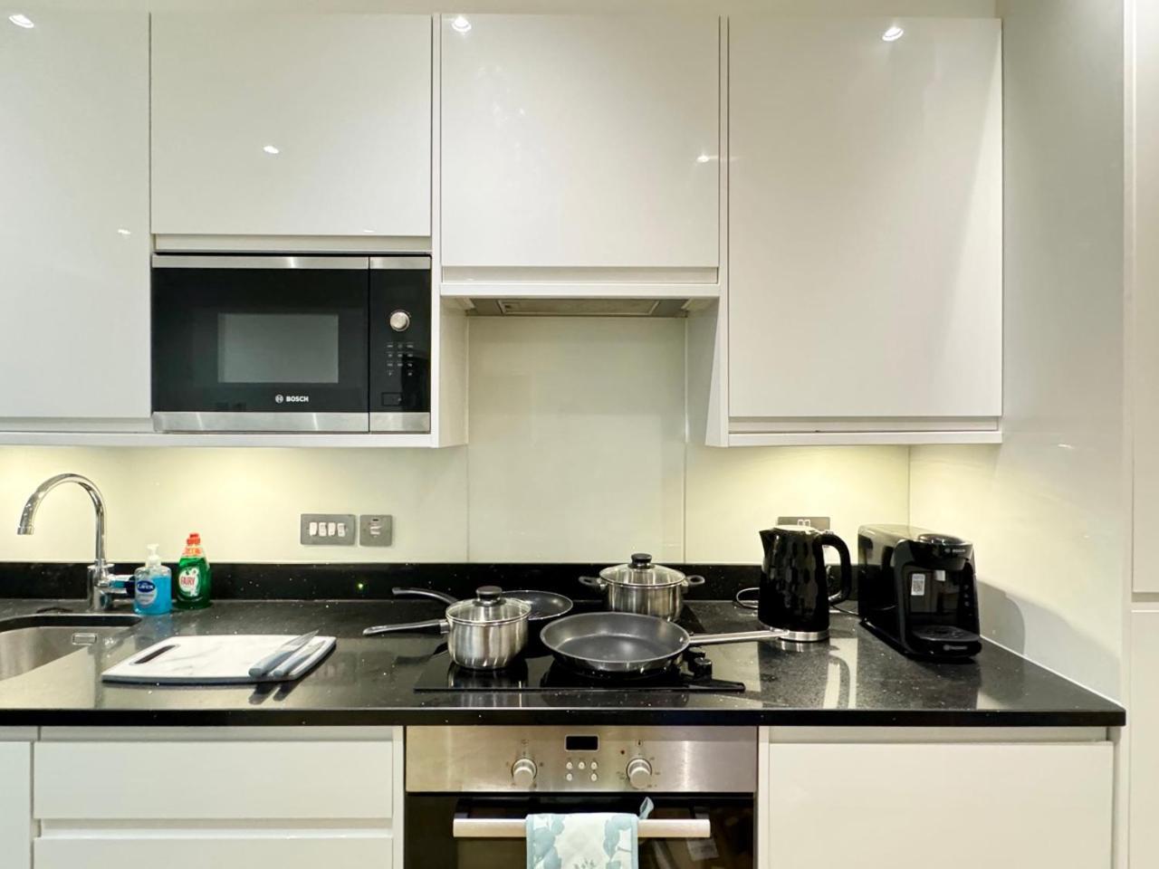 Luxury 2 Bedroom Apartment In Central Croydon With Free Parking Ngoại thất bức ảnh