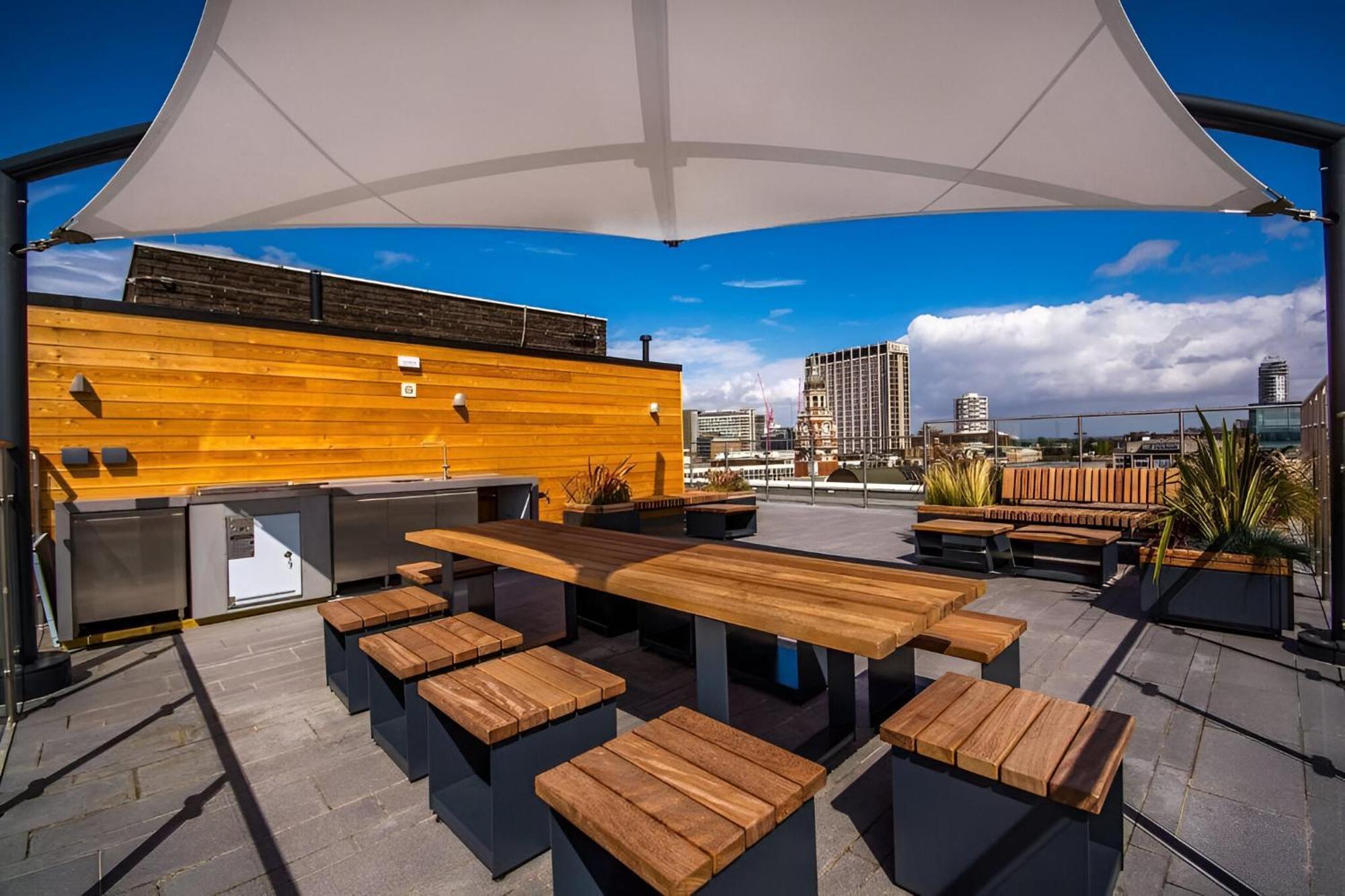 Luxury 2 Bedroom Apartment In Central Croydon With Free Parking Ngoại thất bức ảnh